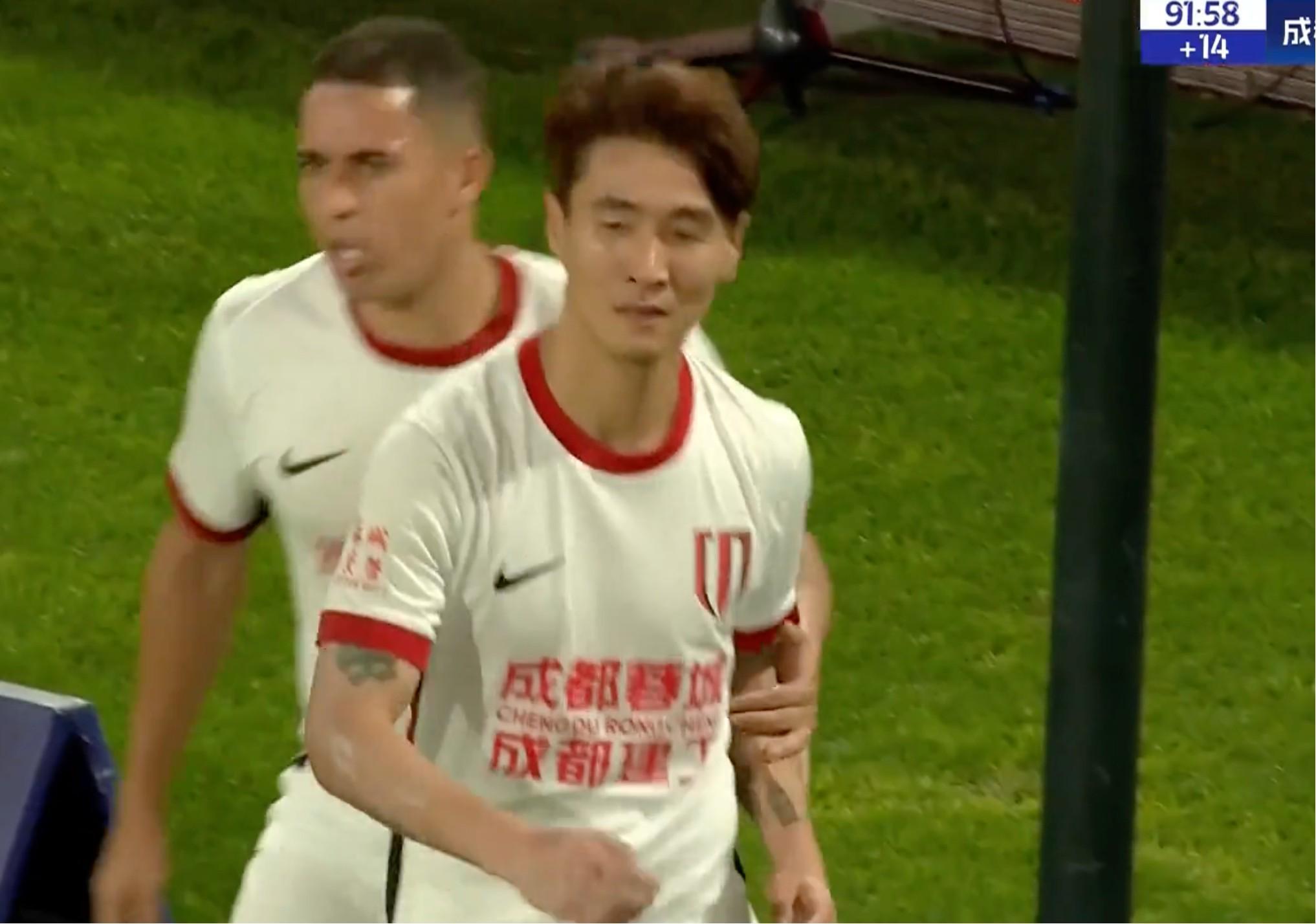 雷竞技电竞平台-记者：韦世豪私下性格挺好；我们应形成更积极正常的竞争文化