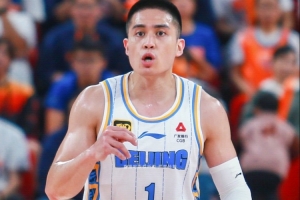 雷竞技APP-陈盈骏：总决赛拼的是谁更团结 谁心态更好 后面还要做到今天这样