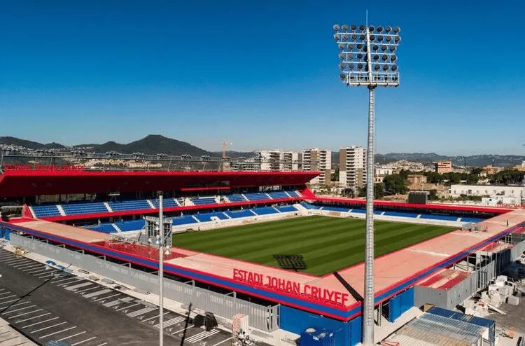 6000人容量！新诺坎普未完工，巴萨本轮联赛在女足主场举行